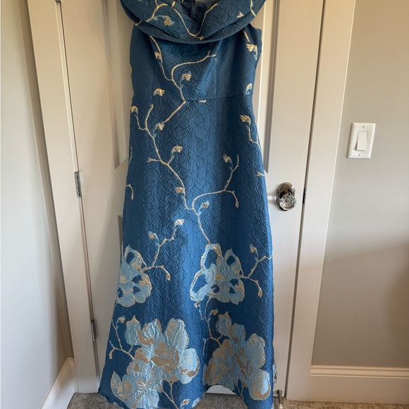 Teri Jon Blue Bateau Neck Cap Sleeve Gown - Picture 7 of 11